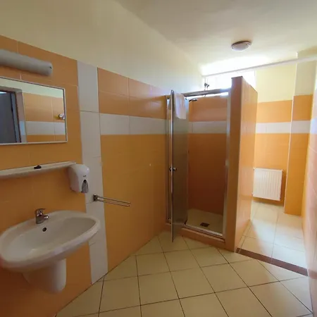 Leveleki Eszter Ueduelo 3* Bánk